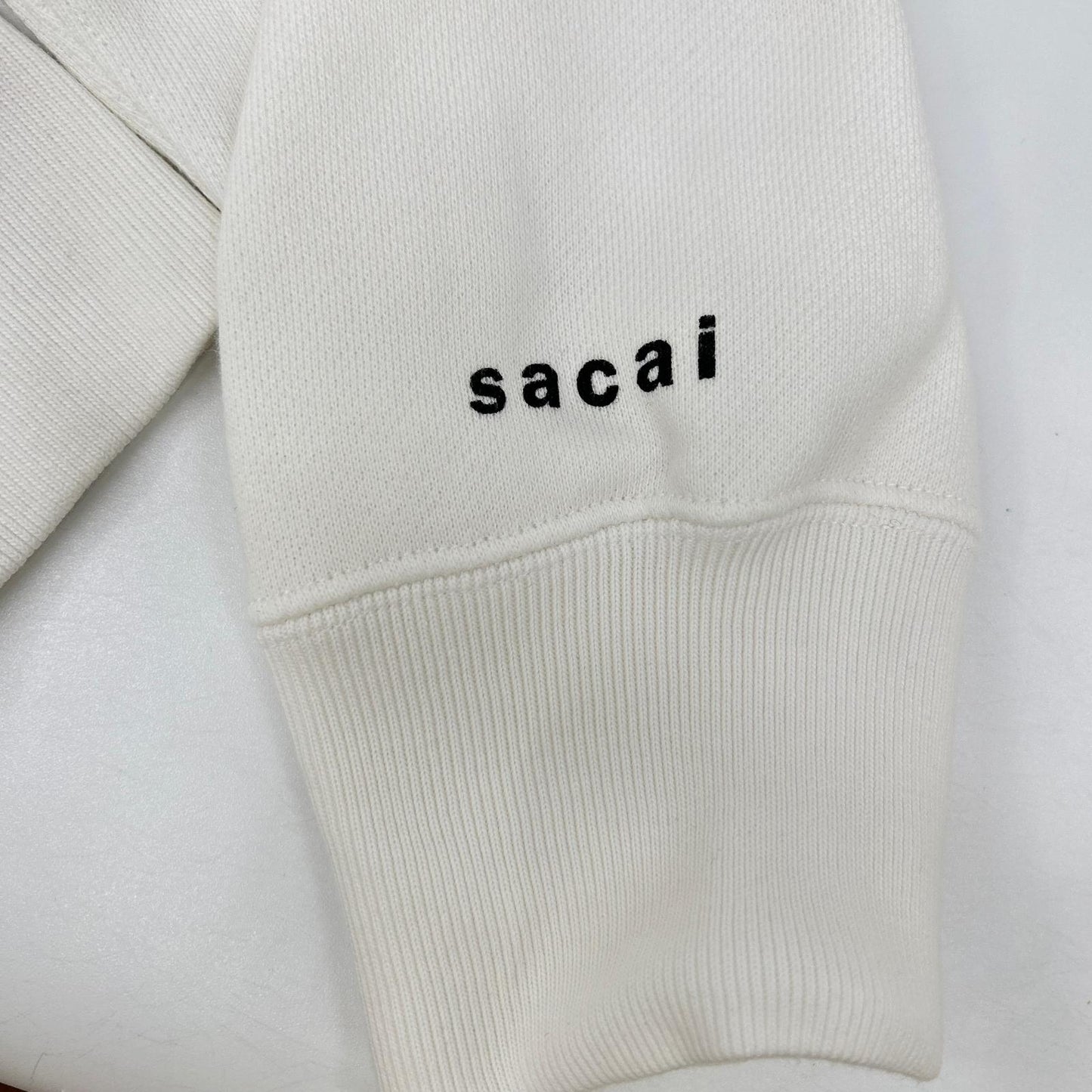 sacai 【×KAWS】2021 21-0286S White flock print hoodie Tops