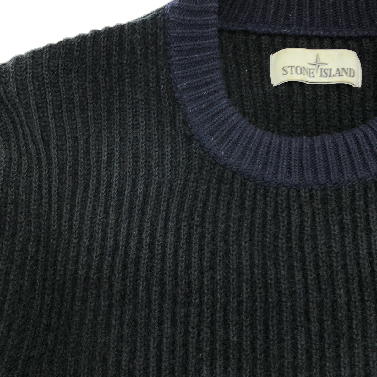 STONE ISLAND ストーンアイランド 19AW 7115570D2 ネイビー ラグランスリーブニットセーター トップス