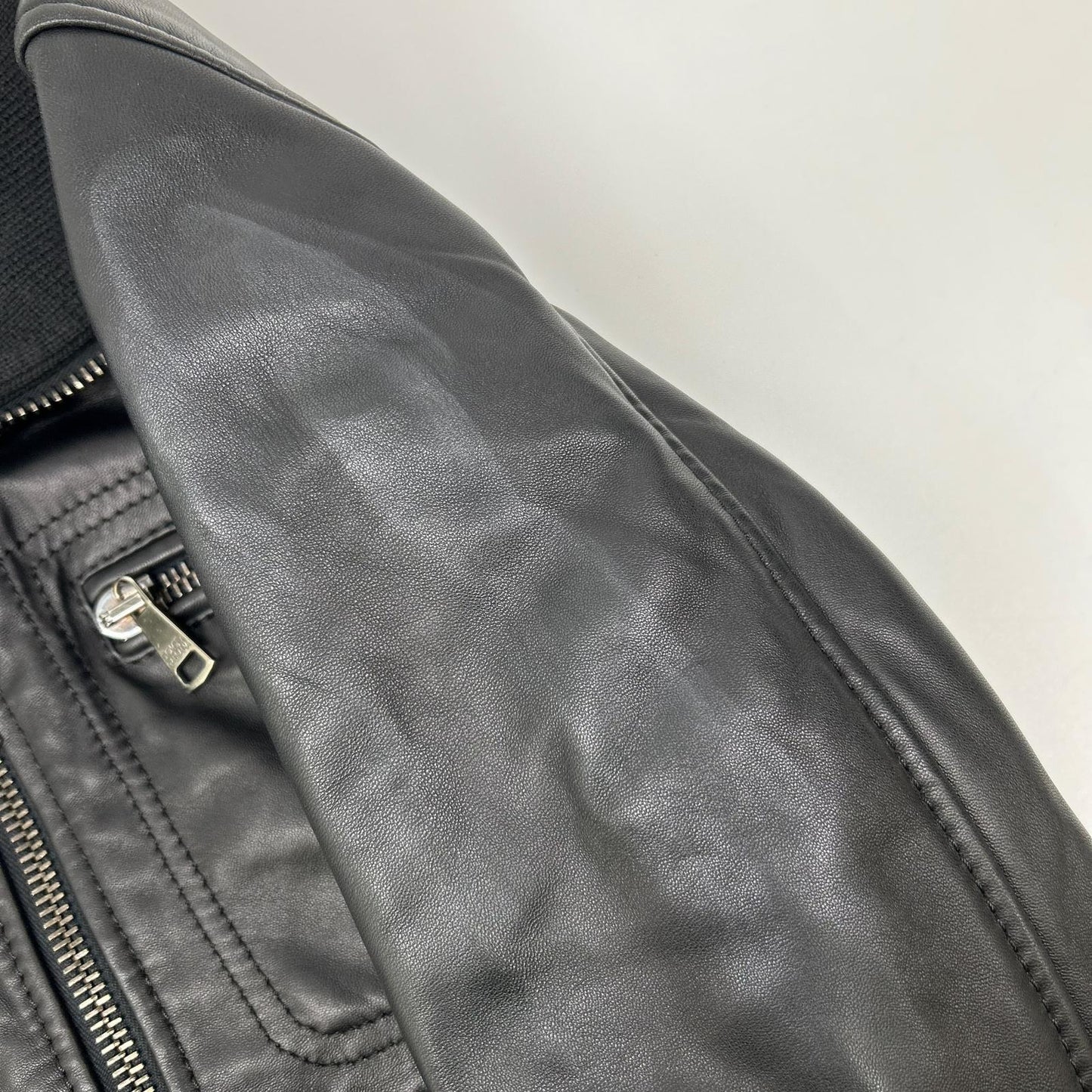 DOLCE&GABBANA ドルチェアンドガッバーナ G9500L ブラック レザー リブニット ジップアップジャケット ジャケット