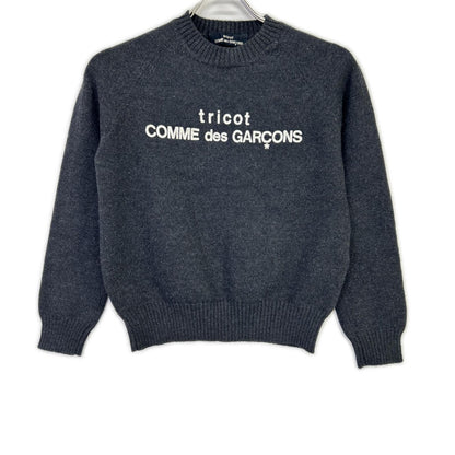 tricot COMME des GARÇONS トリココムデギャルソン 1999 TN-070200 Charcoal Logo-Print Crew-Neck Knitwear Tops