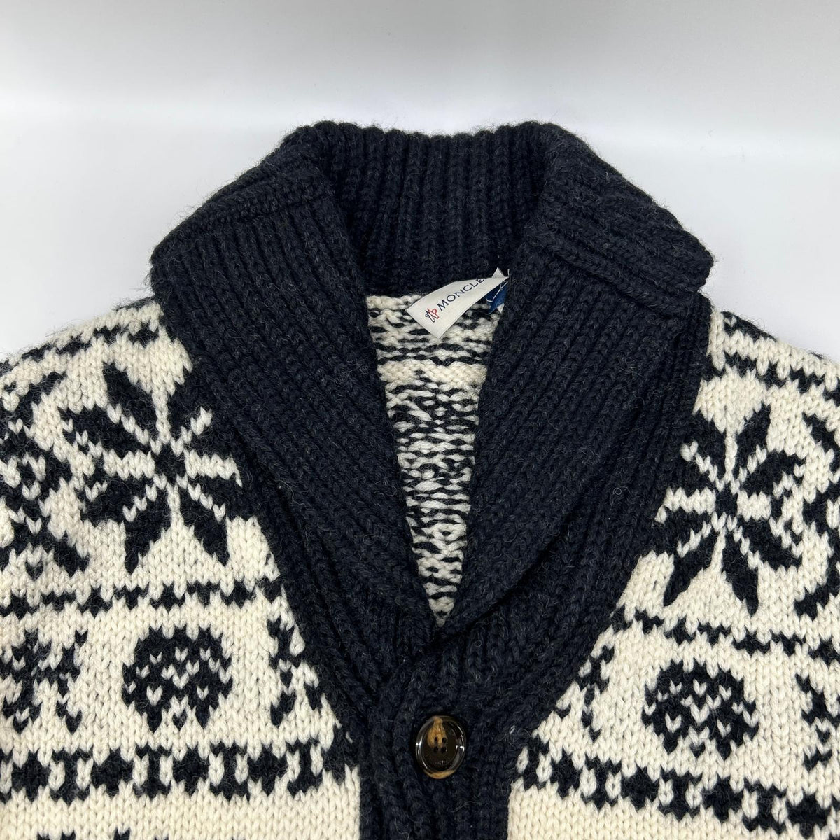 MONCLER モンクレール アイボリー×ブラック ノルディック柄 MAGLIONE TRICOT CARDIGAN カウチンニット トップス