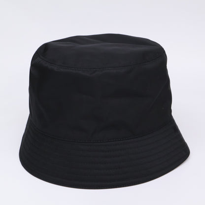 PRADA プラダ 【美品】2HC137 2DMI Re-Nylon トライアングルプレート ナイロン バケットハット 帽子