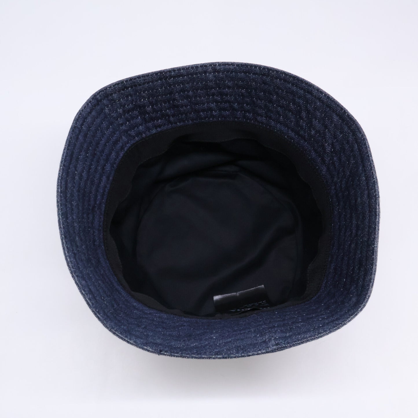 PRADA プラダ 【美品/国内正規】2HC137 AJ6 トライアングルプレート デニム バケットハット 帽子