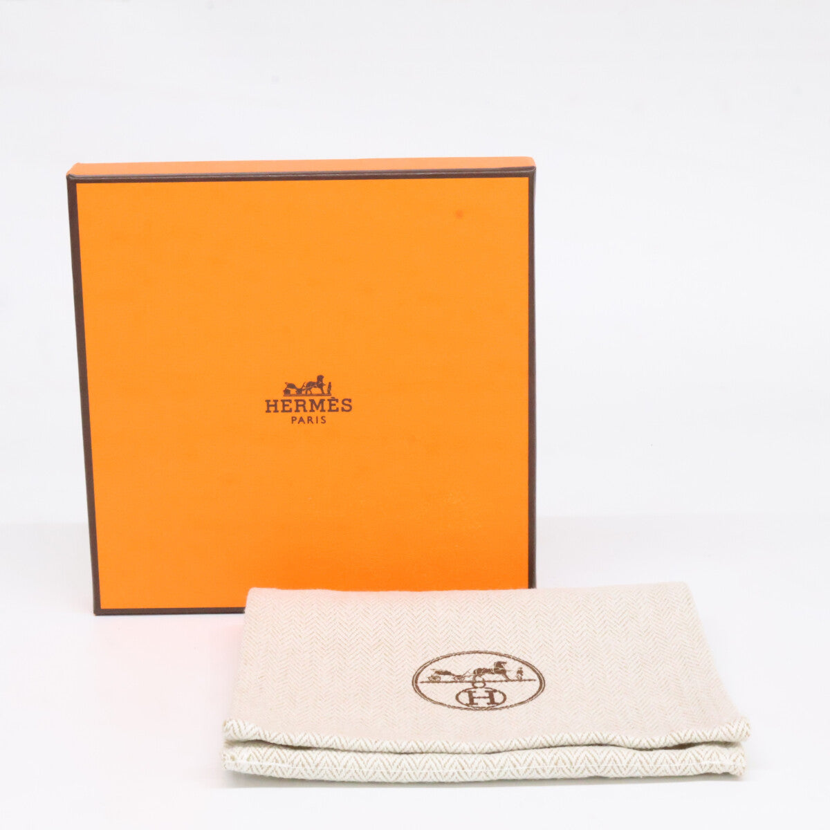 HERMES エルメス 新品同様 H057079FD00 ユリディス バッファローホーン ショート ネックレス