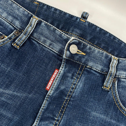 DSQUARED2 ディースクエアード S74LB1516 23年製 インディゴブルー REGULAR JEAN ボタンフライスキニーデニムパンツ ボトムス
