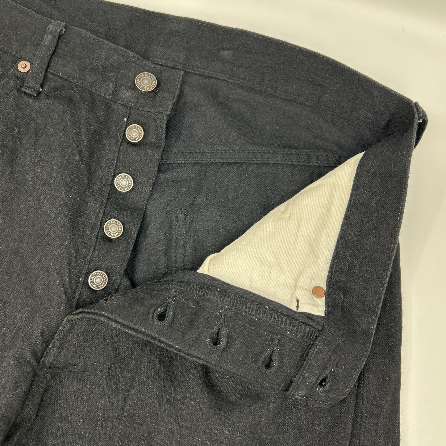 ANATOMICA アナトミカ 530-582-11 24SS ブラック ボタンフライ テーパード デニムパンツ ボトムス