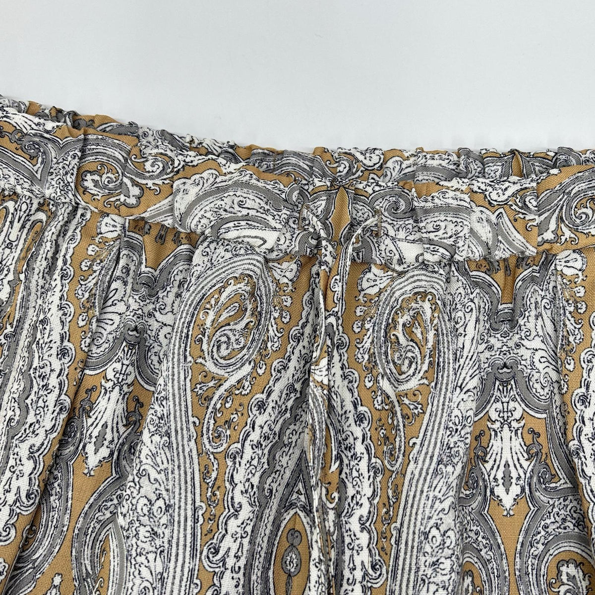 23区 25SS PRWOGM0408 White Ratti Drawing Paisley-Print Wide Pants