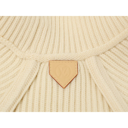 LOUIS VUITTON Louis Vuitton 【Excellent condition/domestic authentic/2025 model】 RW251WW QJB FSKW05 LV logo leather patch rib-knit high-neck short-sleeve sweater top