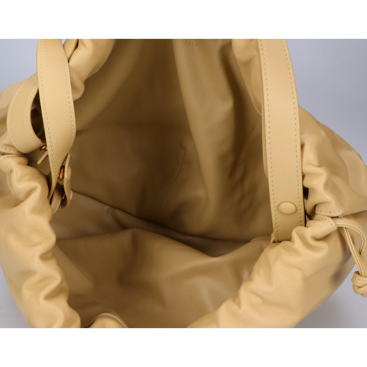 BOTTEGA VENETA ボッテガヴェネタ 美品 ザ・バルブ ミディアム ハンドバッグ