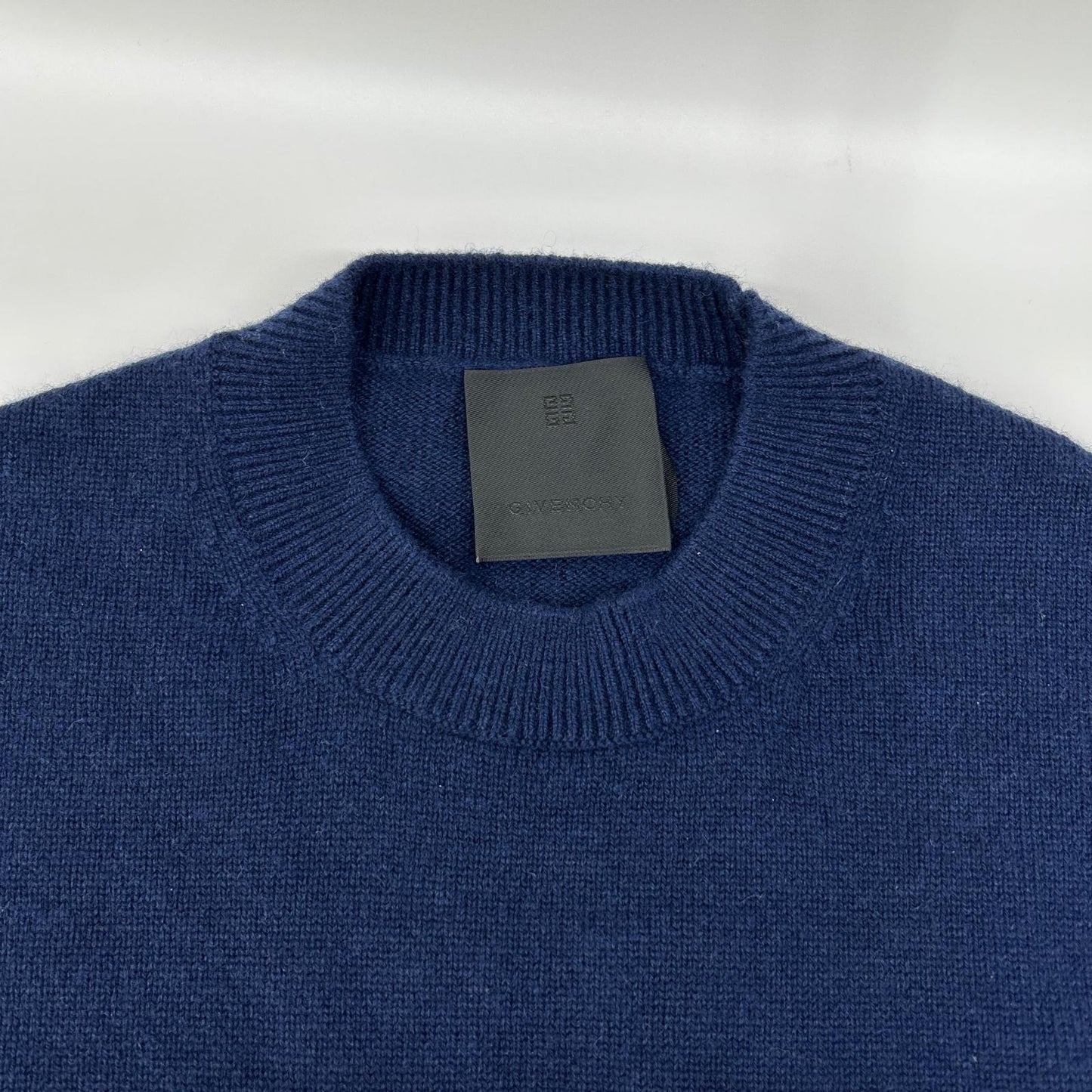 GIVENCHY ジバンシー 【美品/国内正規】BW908N4ZEQ ロゴ カシミヤ100％ 4G ニットセーター トップス