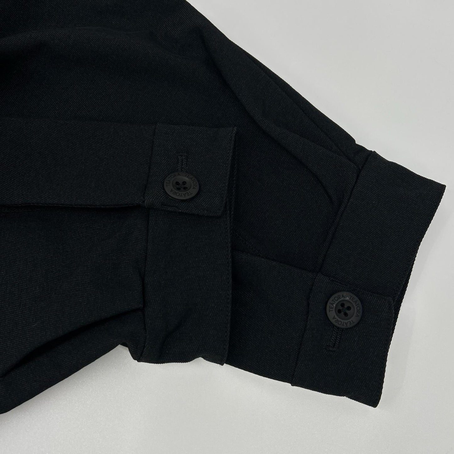 TEATORA テアトラ ブラック GHOST CODE CARTRIDGE SHIRT トップス