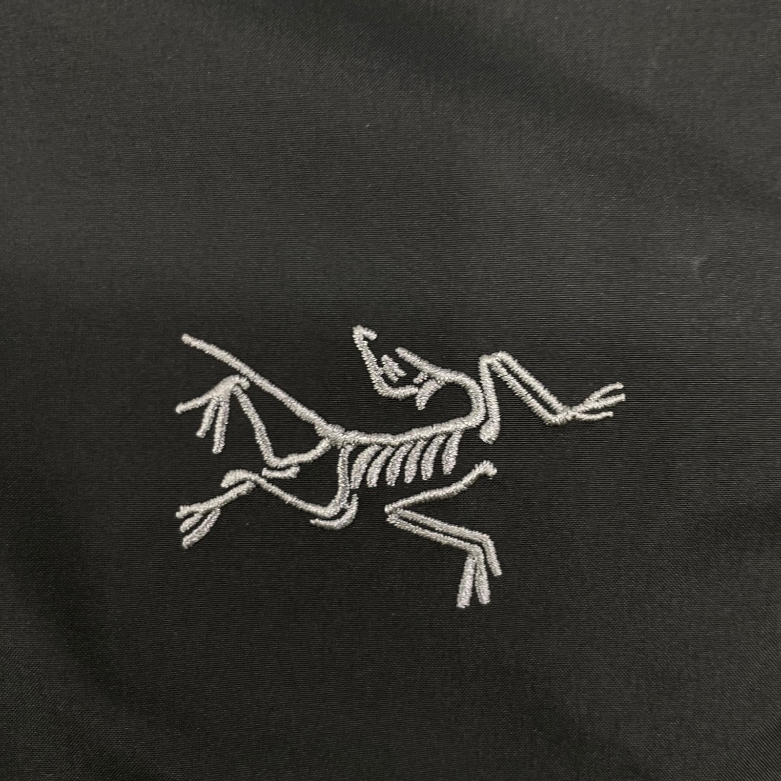 ARC'TERYX アークテリクス 2025 X000010513 Black GORE-TEX Beta Jacket Jacket