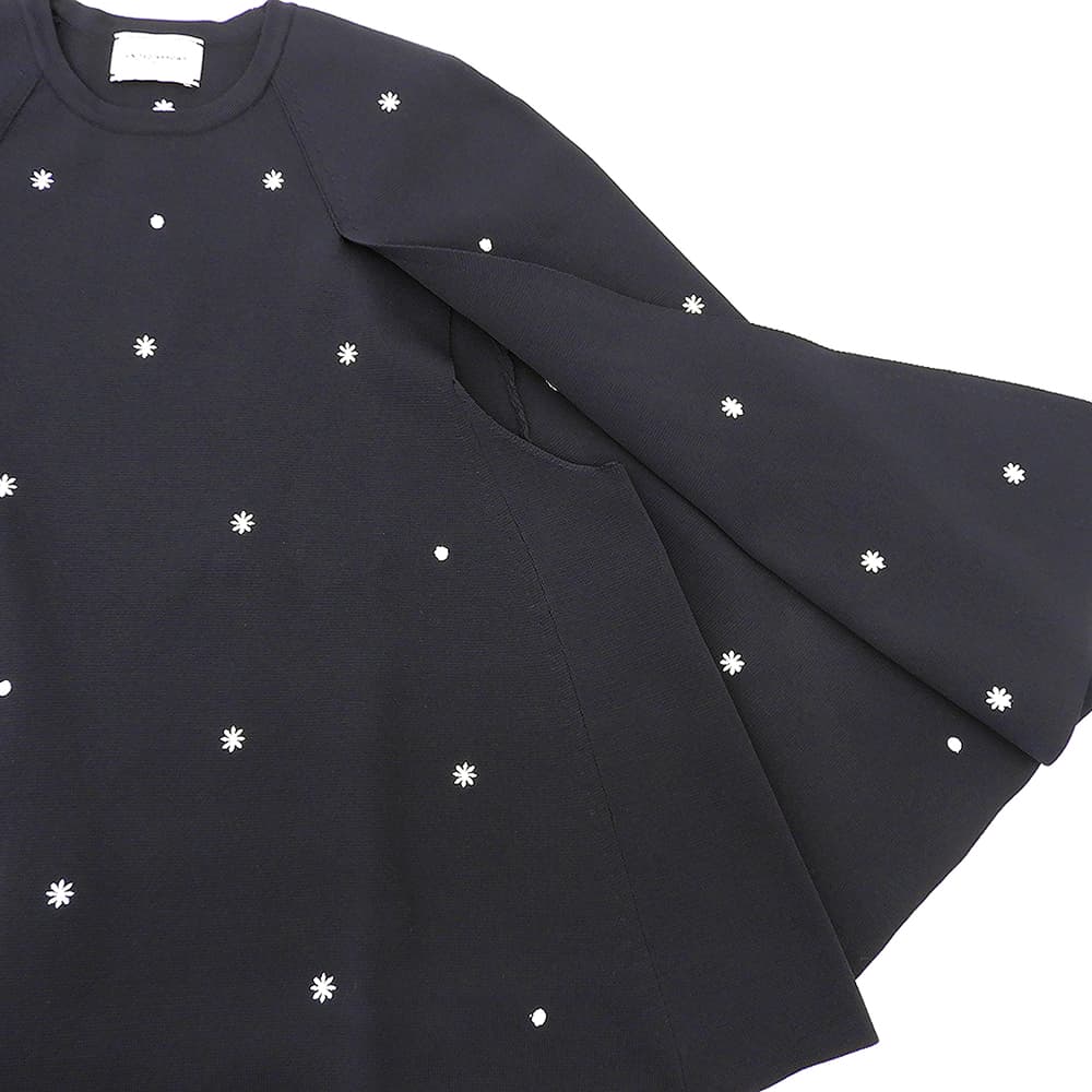 UNITED ARROWS ユナイテッドアローズ 美品 エンブロイダリー フラワー ケープニット ウォッシャブル トップス レディース ネイビー トップス