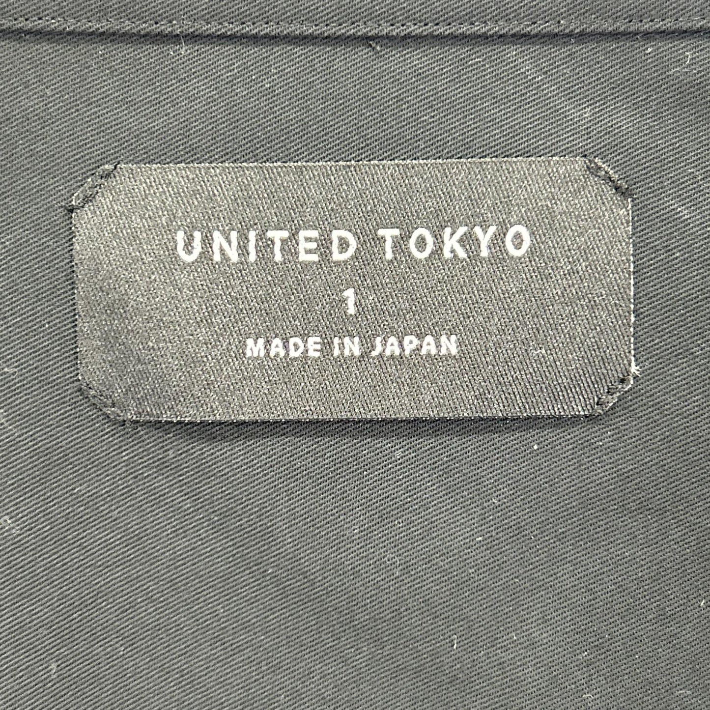 UNITED TOKYO ユナイテッドトウキョウ 133400001 ブラック コットン レギュラーカラーロングスリーブシェルボタンシャツ トップス