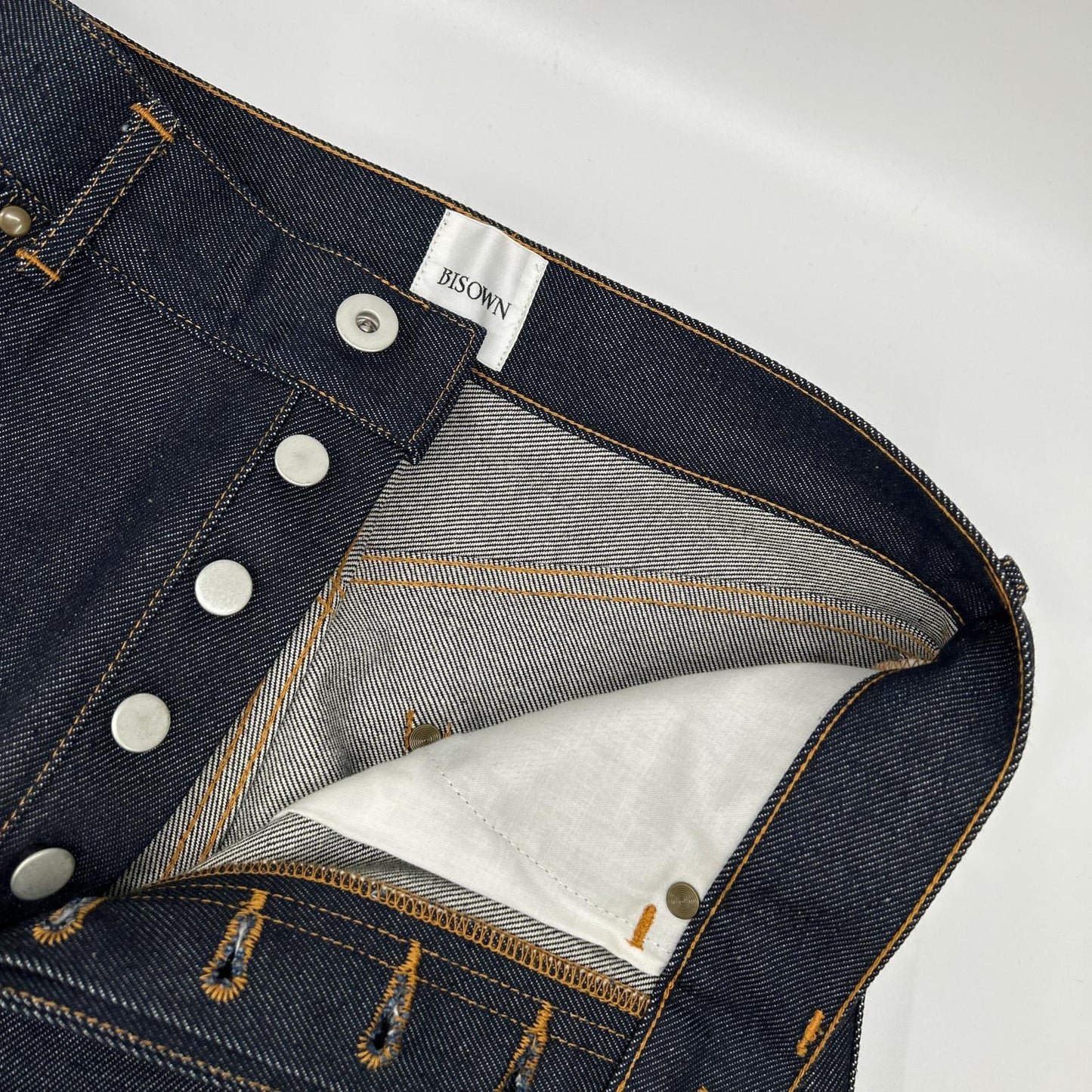 BISOWN ビソウン 24SS 24SS-BIS-PT01R インディゴ センタープレスリジットデニムパンツ ボトムス
