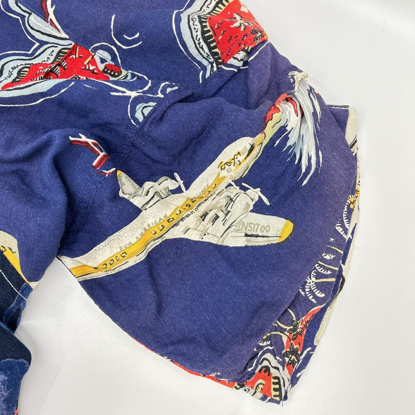 77circa ナナナナサーカ cc19ss-32 ネイビー circa make V-neck aloha top トップス