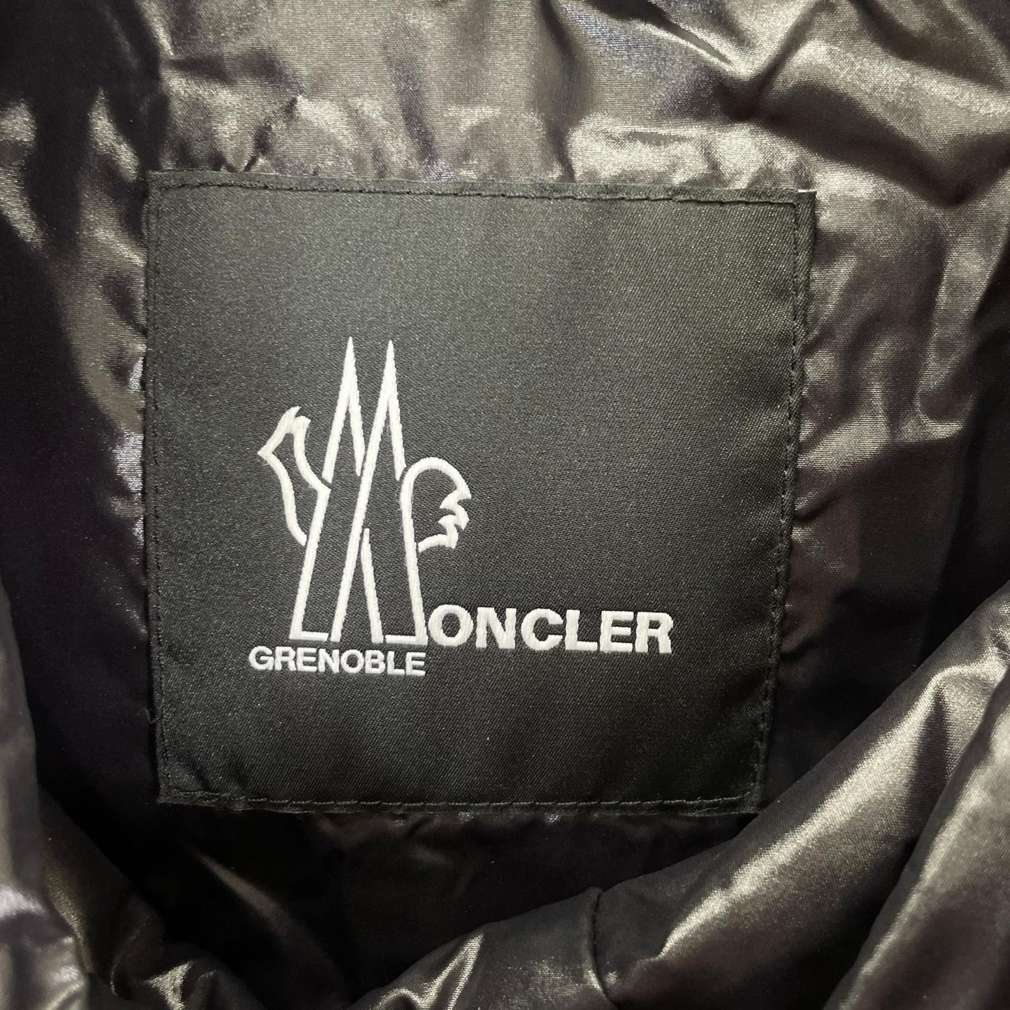 MONCLER モンクレール 【GRENOBLE】21年製 VALLONET ピンク ナイロン パームツリープリント アノラックフーディプルオーバー トップス