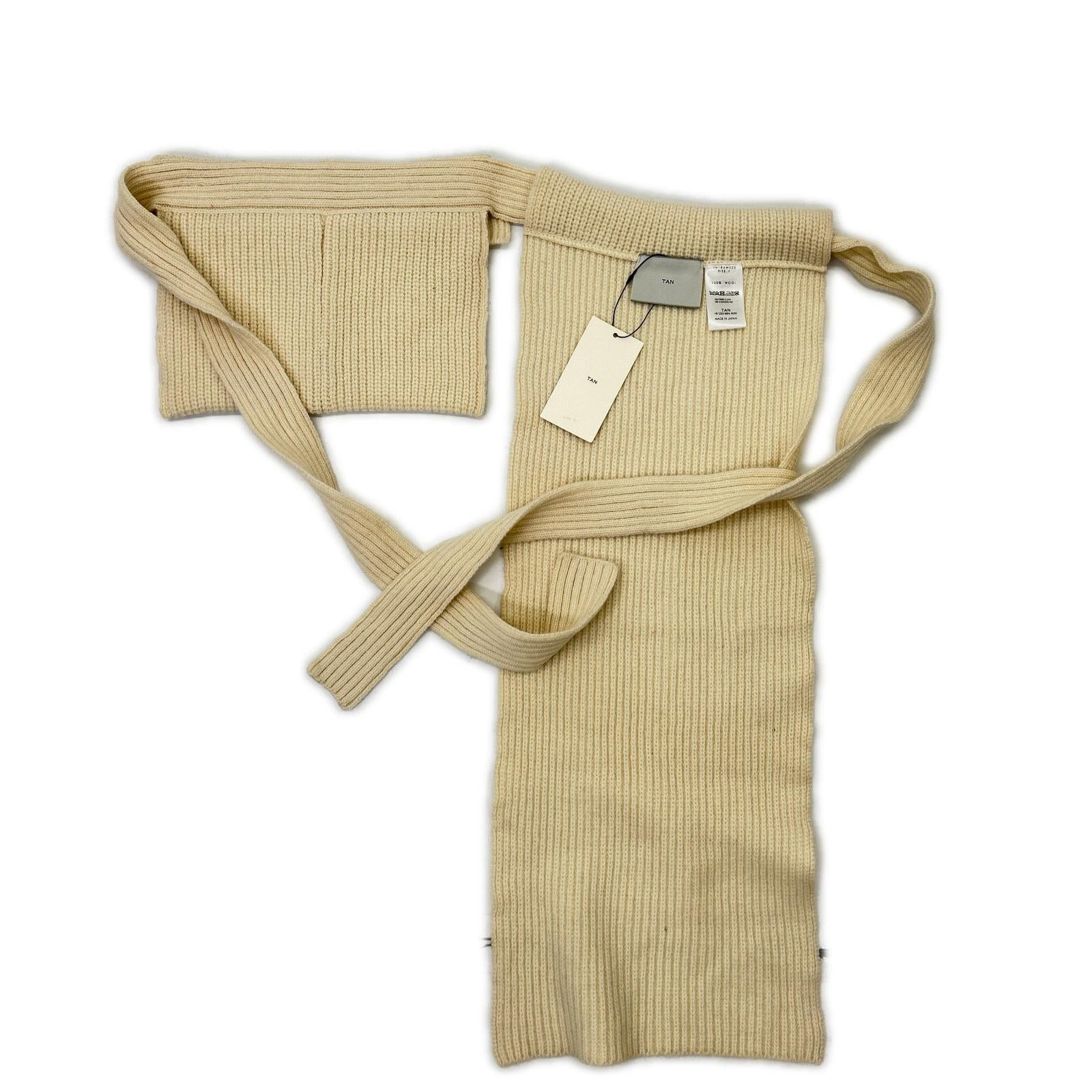 TAN タン TN18AW002 アイボリー ウール100 ラップエプロン ニットスカート スカート