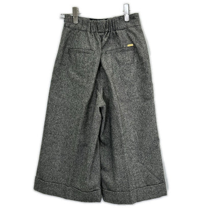 BLUE LABEL CRESTBRIDGE ブルーレーベルクレストブリッジ グレー レーヨン混 金釦 キュロットパンツ ボトムス