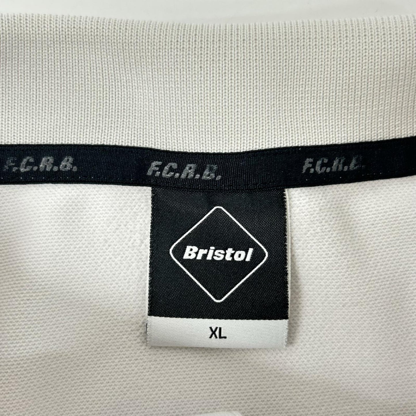 F.C.Real Bristol エフシーリアルブリストル FCRB-220076 ホワイト ポリエステル エンブレムロゴ ショートスリーブポロシャツ トップス