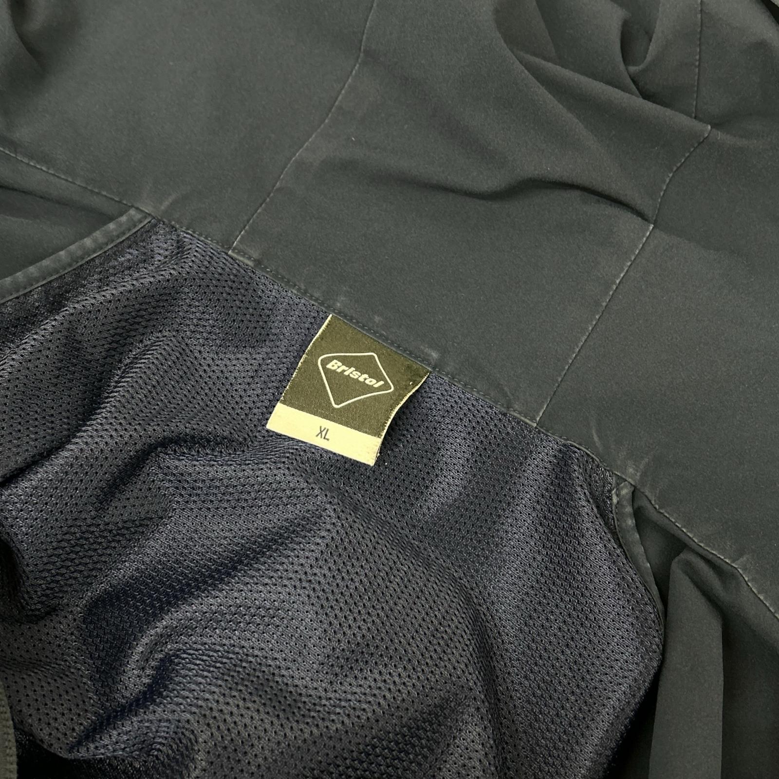 F.C.Real Bristol エフシーリアルブリストル FCRB-212041 ネイビー×ホワイト ポリエステル バックロゴ VENTILATION TRACK JACKET トップス