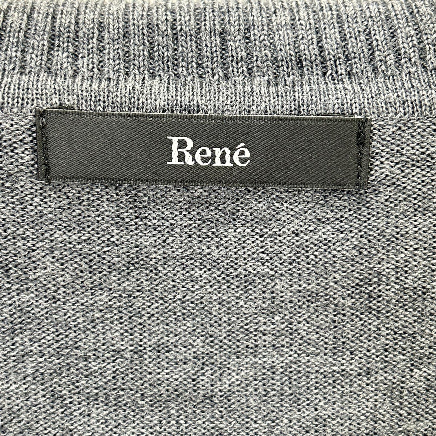 Rene ルネ 24AW 5442040 グレー ウール フリルデザイン ハイネックジップアップニット トップス