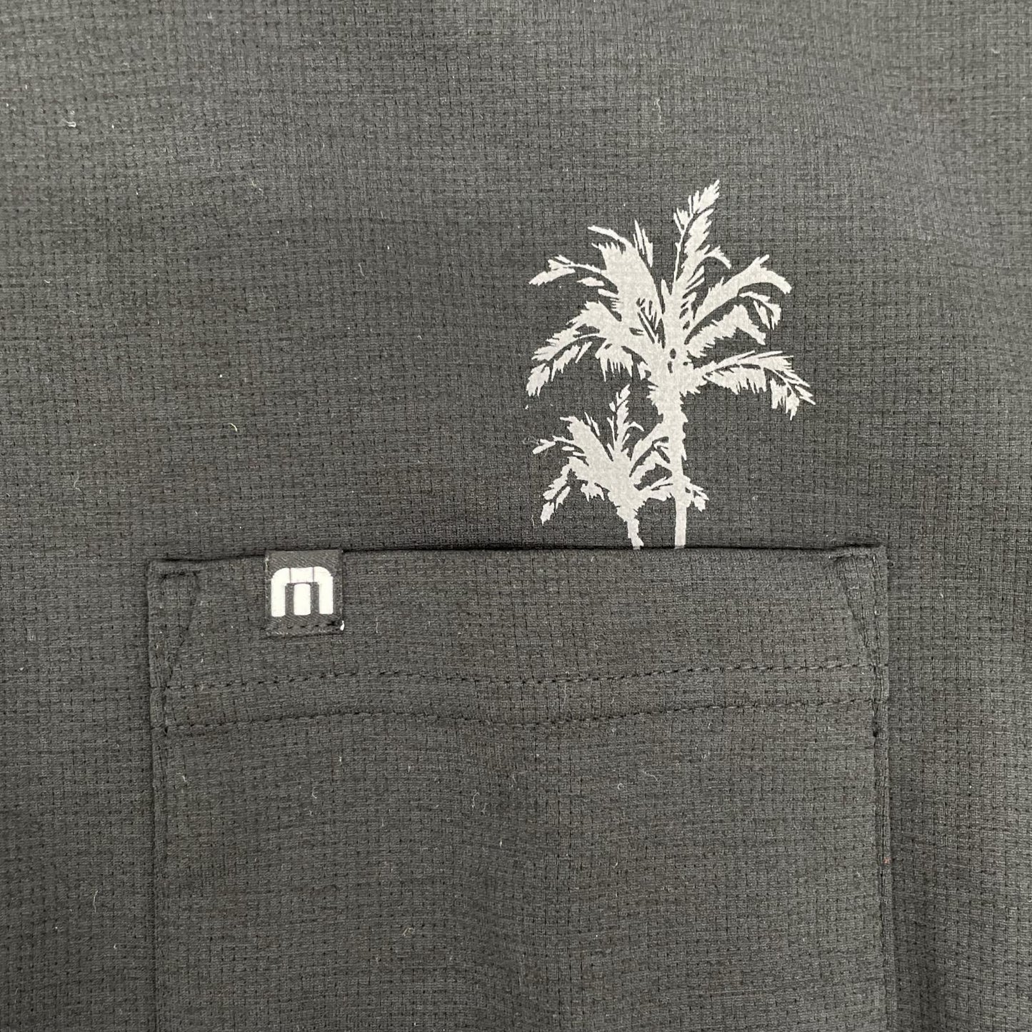 Travis Mathew トラヴィスマシュー ブラック RELAX MOCK バックプリント ロングスリーブモックネックシャツ トップス