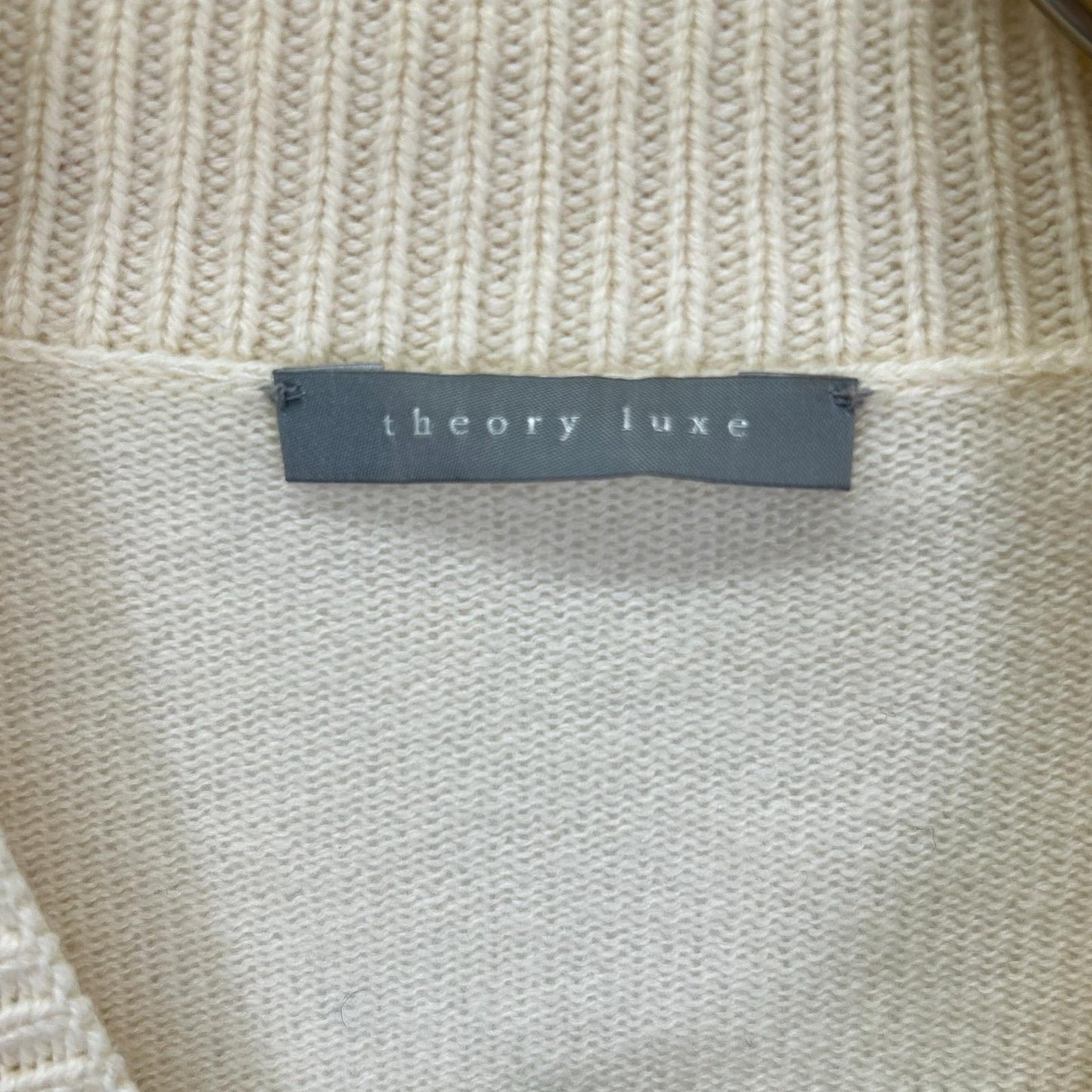 theory luxe セオリーリュクス 03-4301741 アイボリー カシミヤ モックネック サイドスリット リブニットプルオーバー トップス