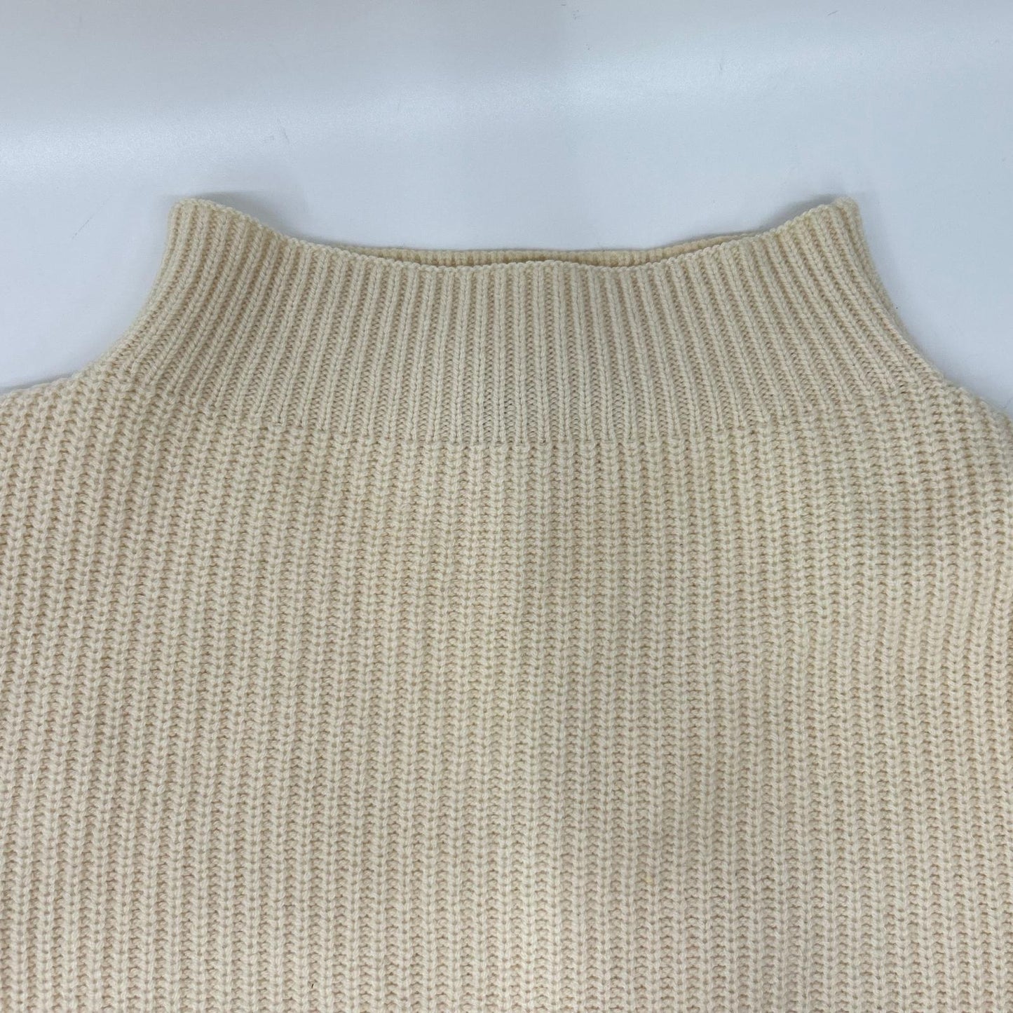 theory luxe セオリーリュクス 03-4301741 アイボリー カシミヤ モックネック サイドスリット リブニットプルオーバー トップス