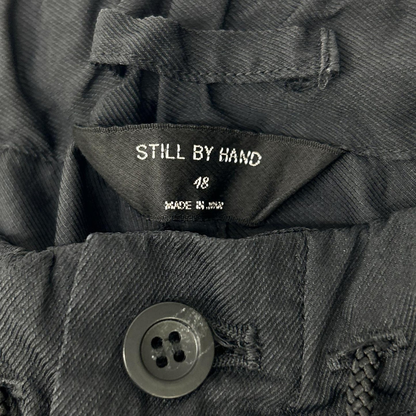 STILL BY HAND スティルバイハンド PT04241 ブラック ボタンフライ イージーパンツ ボトムス