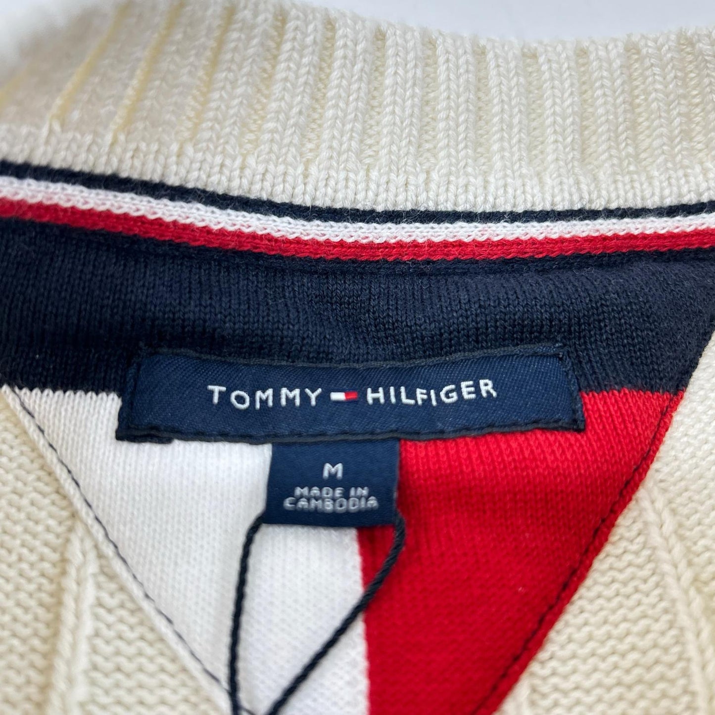 TOMMYHILFIGER トミーヒルフィガー 78J7706 ホワイト コットン ロゴ刺しゅう クルーネックセーター トップス