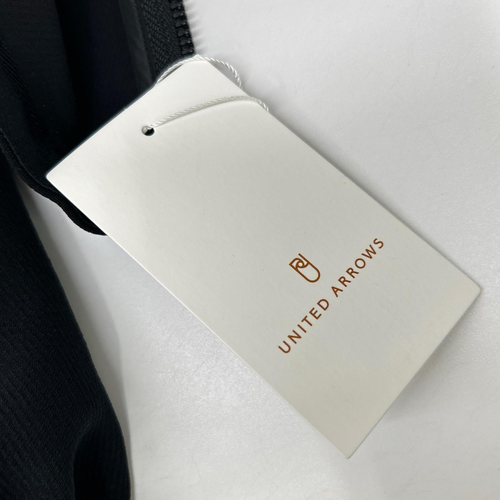 UNITED ARROWS ユナイテッドアローズ 1522-199-5365 ブラック COMFY ギャザー ノーカラー ジップアプブルゾン トップス