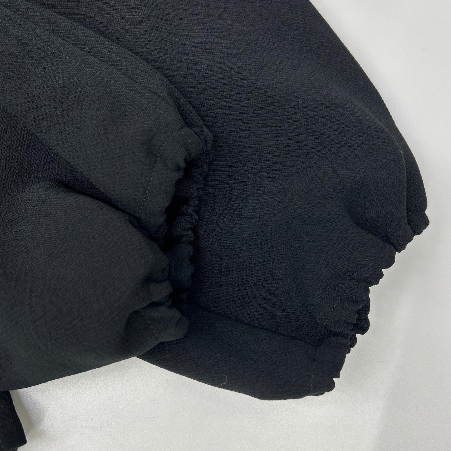 UNITED ARROWS ユナイテッドアローズ 1522-199-5365 ブラック COMFY ギャザー ノーカラー ジップアプブルゾン トップス