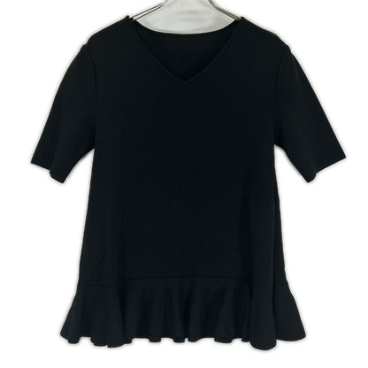 ADORE アドーア ブラック Vネック ドライストレッチ フリルヘム トップス トップス