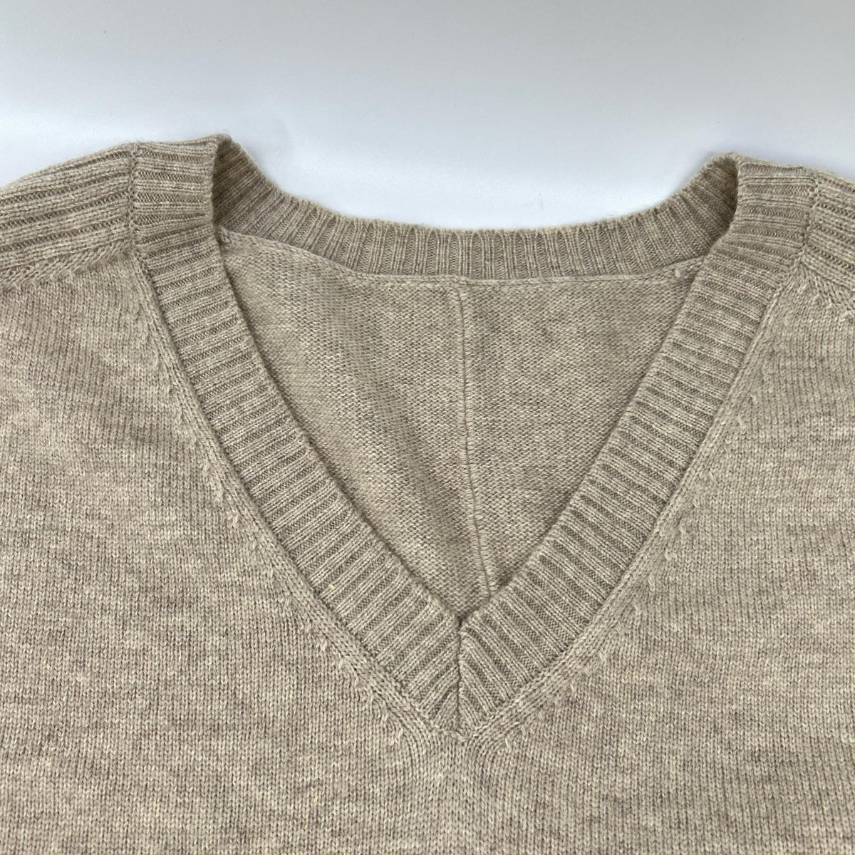 GALLARDAGALANTE ガリャルダガランテ GGZ1052305A0007 Beige Wool-Blend Hoodie Set V-Neck Knit Pullover Top