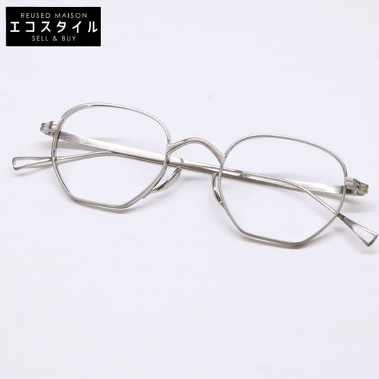 KameManNen KameManNen Like-New KMN9919 TSH Lensless Strawberry-Shape Eyewear Glasses