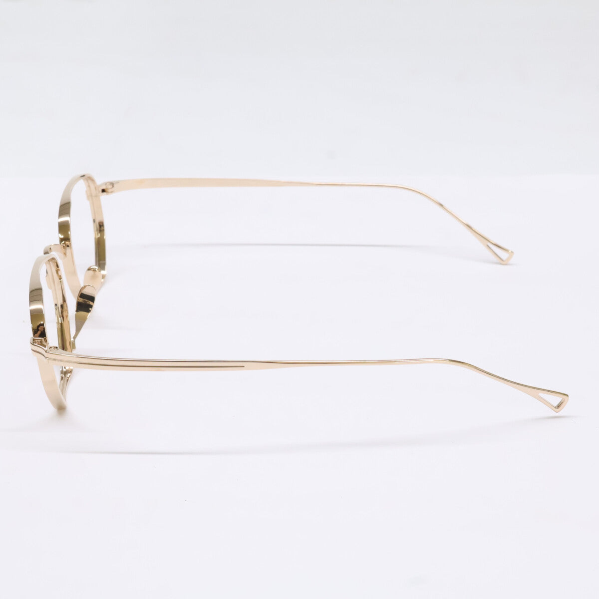 KameManNen KameManNen Like-New KMN9919 GD Lensless Strawberry-Shape Eyewear Glasses