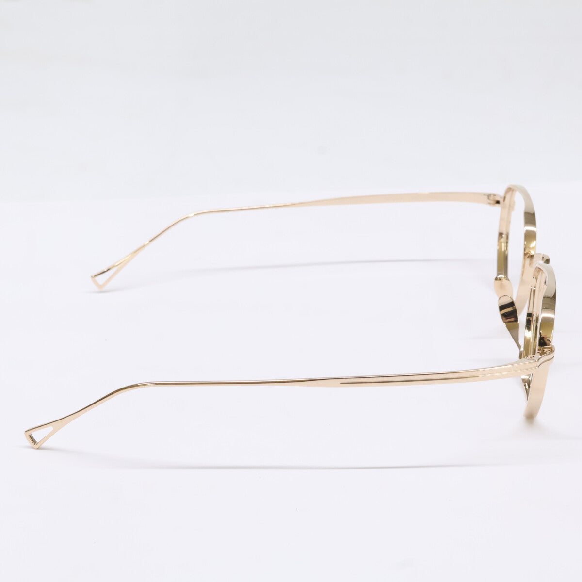 KameManNen KameManNen Like-New KMN9919 GD Lensless Strawberry-Shape Eyewear Glasses