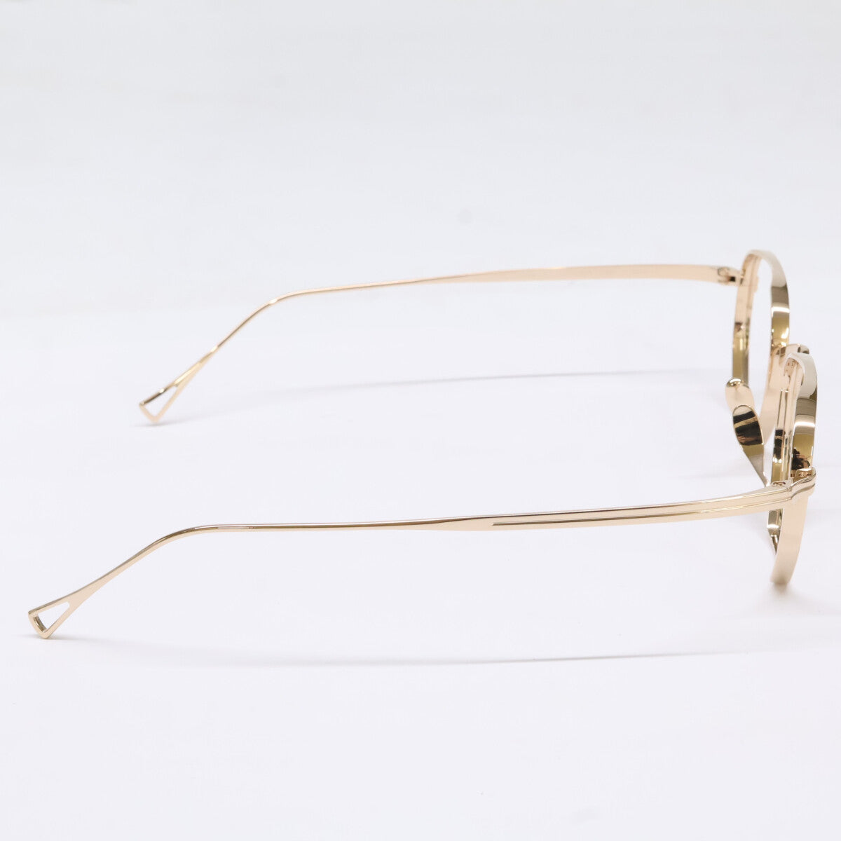 KameManNen KameManNen Like-New KMN9919 GD Lensless Strawberry-Shape Eyewear Glasses