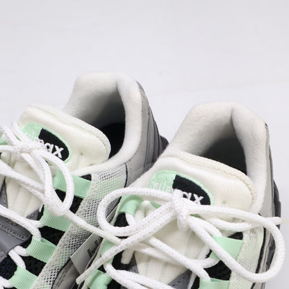NIKE Nike [Excellent condition] CD7495-101 AIR MAX 95 sneakers shoes