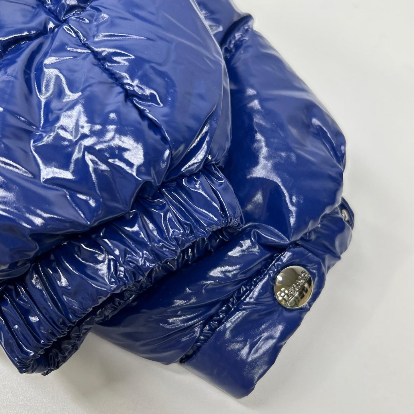 HERNO ヘルノ PI1350D ブルー GLOSS BELTED BOMBER/パテッド ダウンジャケット ジャケット
