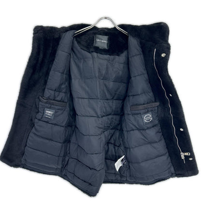1piu1uguale3 ウノピゥウノウグァーレトレ 【23年製】MRC146-LAB049 MOUTON WRAPHOODED COAT ムートン ラップフーデッドコート コート