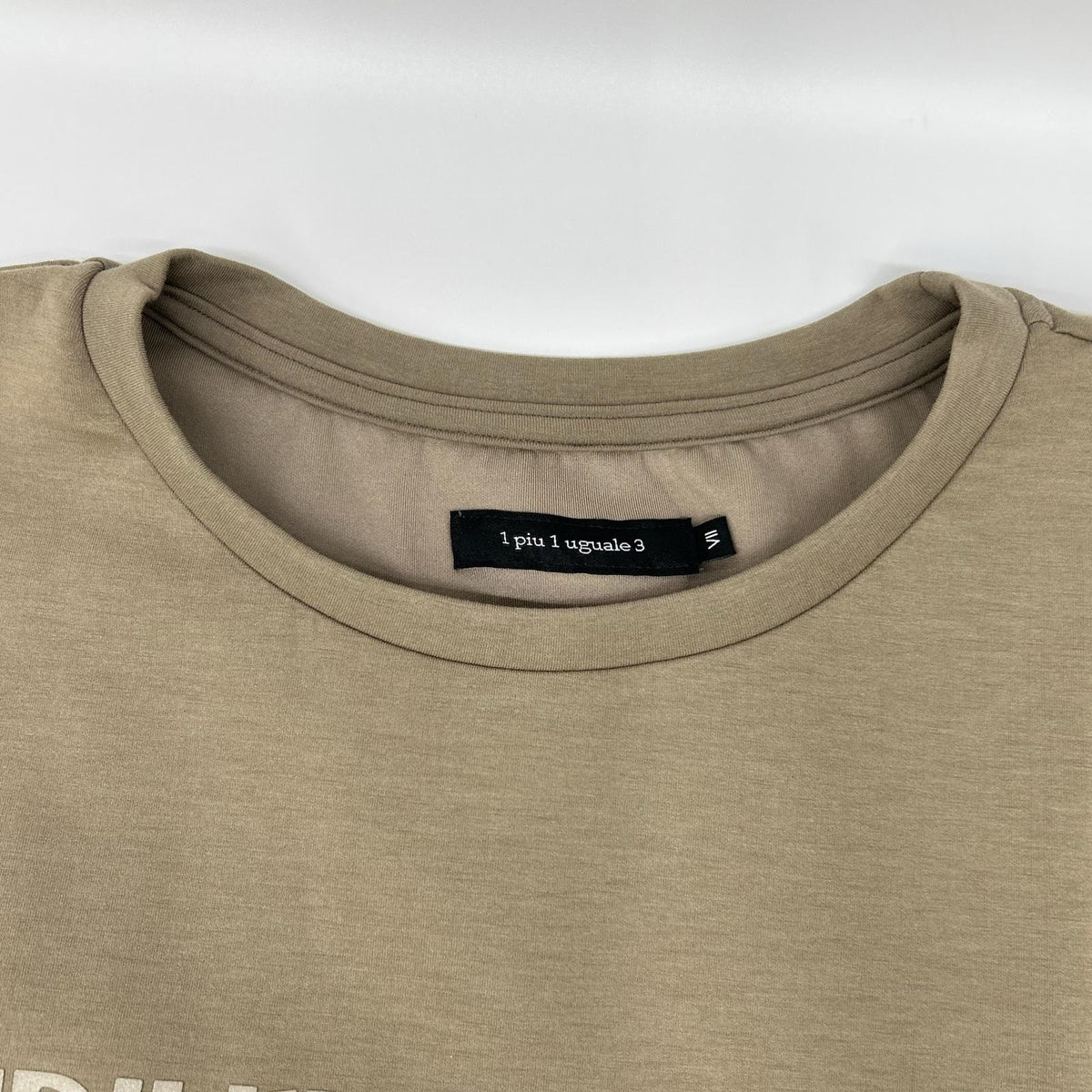 1piu1uguale3 ウノピゥウノウグァーレトレ MRT371-PRY118 カーキ S/S BIG CREW TEE ロゴプリントTシャツ トップス