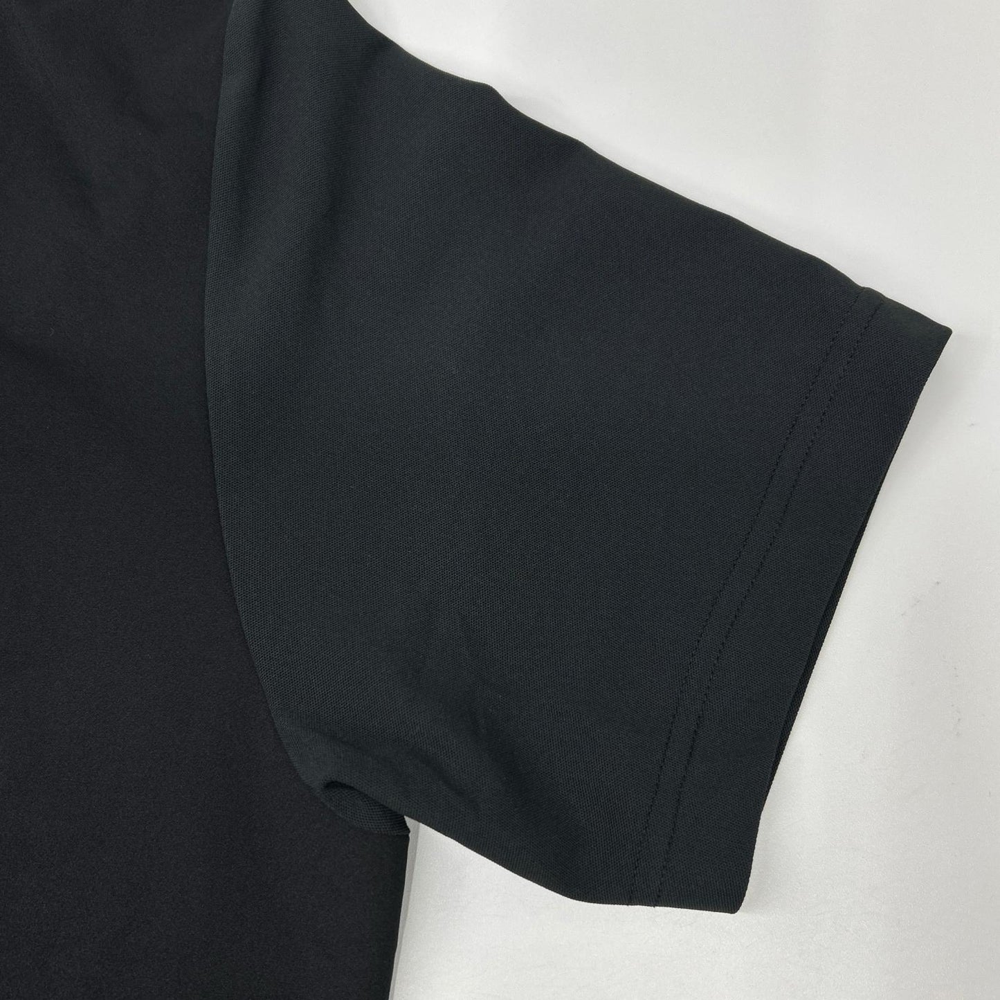 1piu1uguale3 ウノピゥウノウグァーレトレ 【GOLF】GCT006-GPE033 ブラック 113 GOLF CLASSIC / SLEEVE MESH POLO 半袖ポロシャツ トップス
