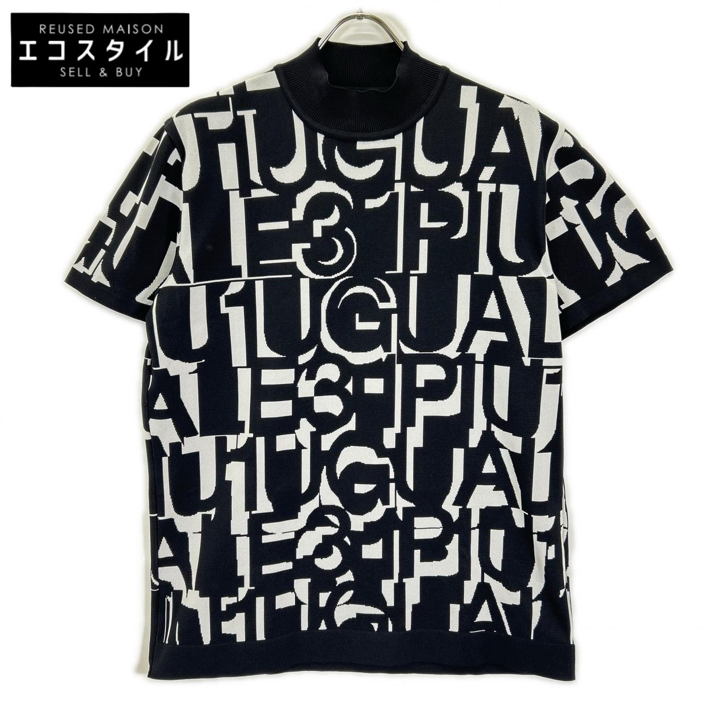 1piu1uguale3 ウノピゥウノウグァーレトレ 【GOLF】GRK083-POE535 ブラック 113 GOLF LOGO MOCK ロゴモックネックニットTシャツ トップス