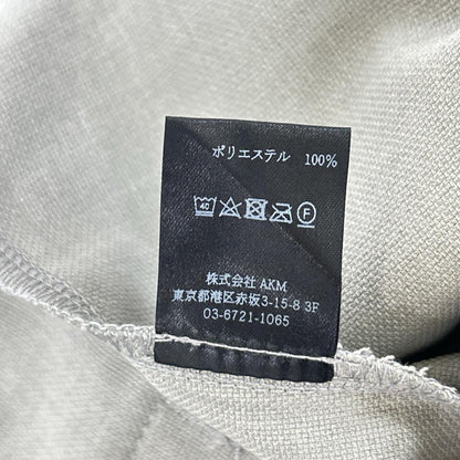 1piu1uguale3 ウノピゥウノウグァーレトレ 【GOLF】【×戸賀敬城】GRP064-POE340 グレー PINTUCK PANTS センタープレススラックスパンツ ボトムス