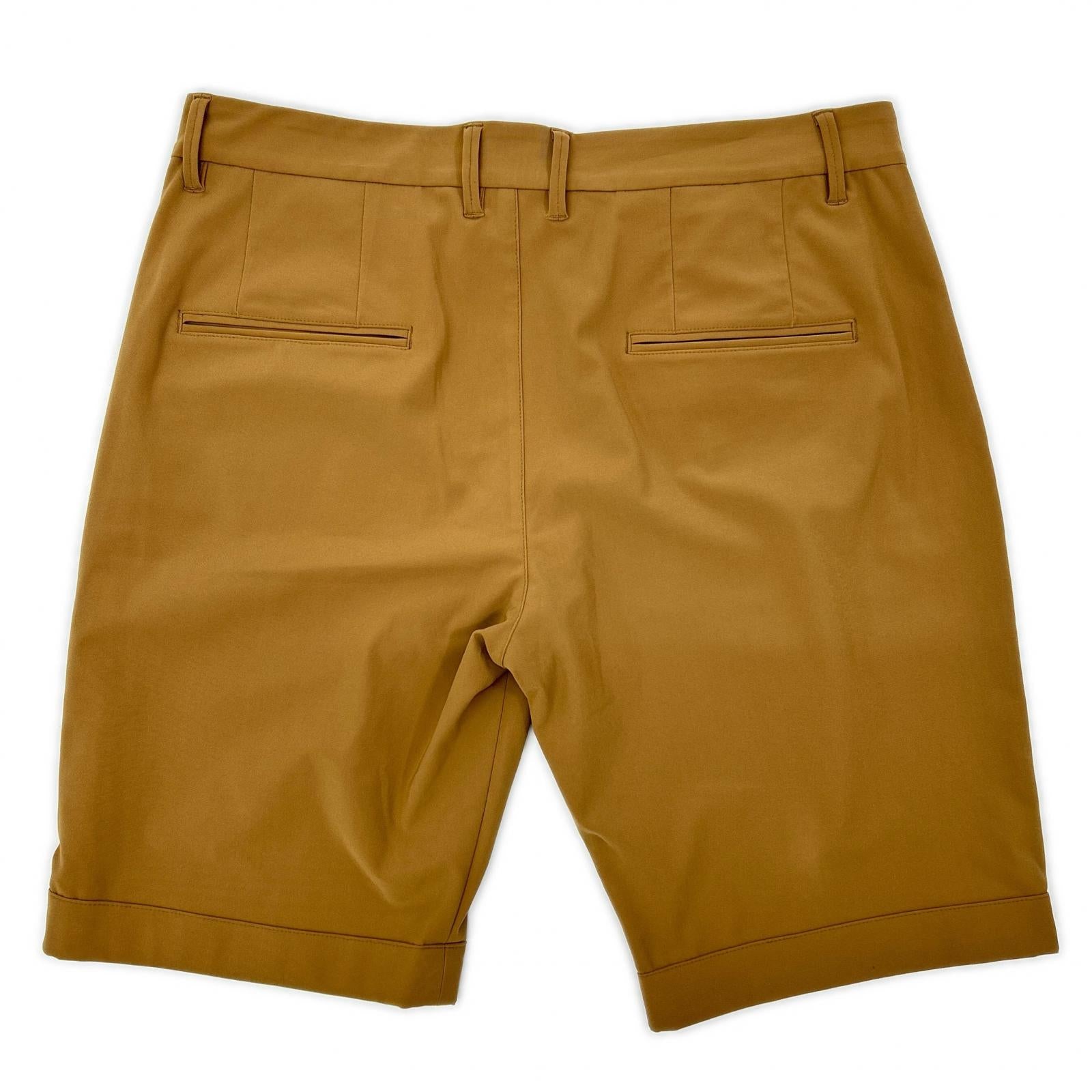 1piu1uguale3 ウノピゥウノウグァーレトレ 【GOLF】【×戸賀敬城】GRP111-POE463 ブラウン SHORTS TOGA LIMITED MODEL ショートパンツ ボトムス