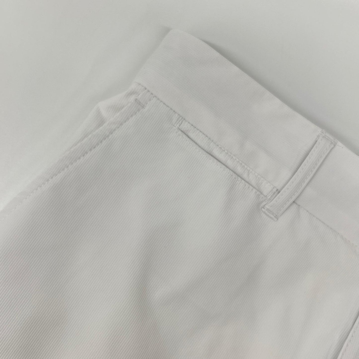 1piu1uguale3 ウノピゥウノウグァーレトレ 【GOLF】GRP186-GPU003 ホワイト 113 GOLF SHORT PANTS ショートパンツ ボトムス