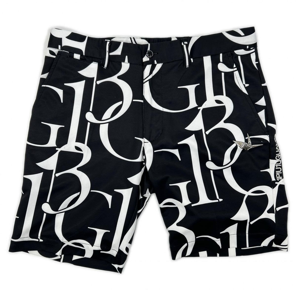 1piu1uguale3 ウノピゥウノウグァーレトレ 【GOLF】GRP181-GPE006 ブラック 113G SHORTS ロゴ総柄ショートパンツ ボトムス