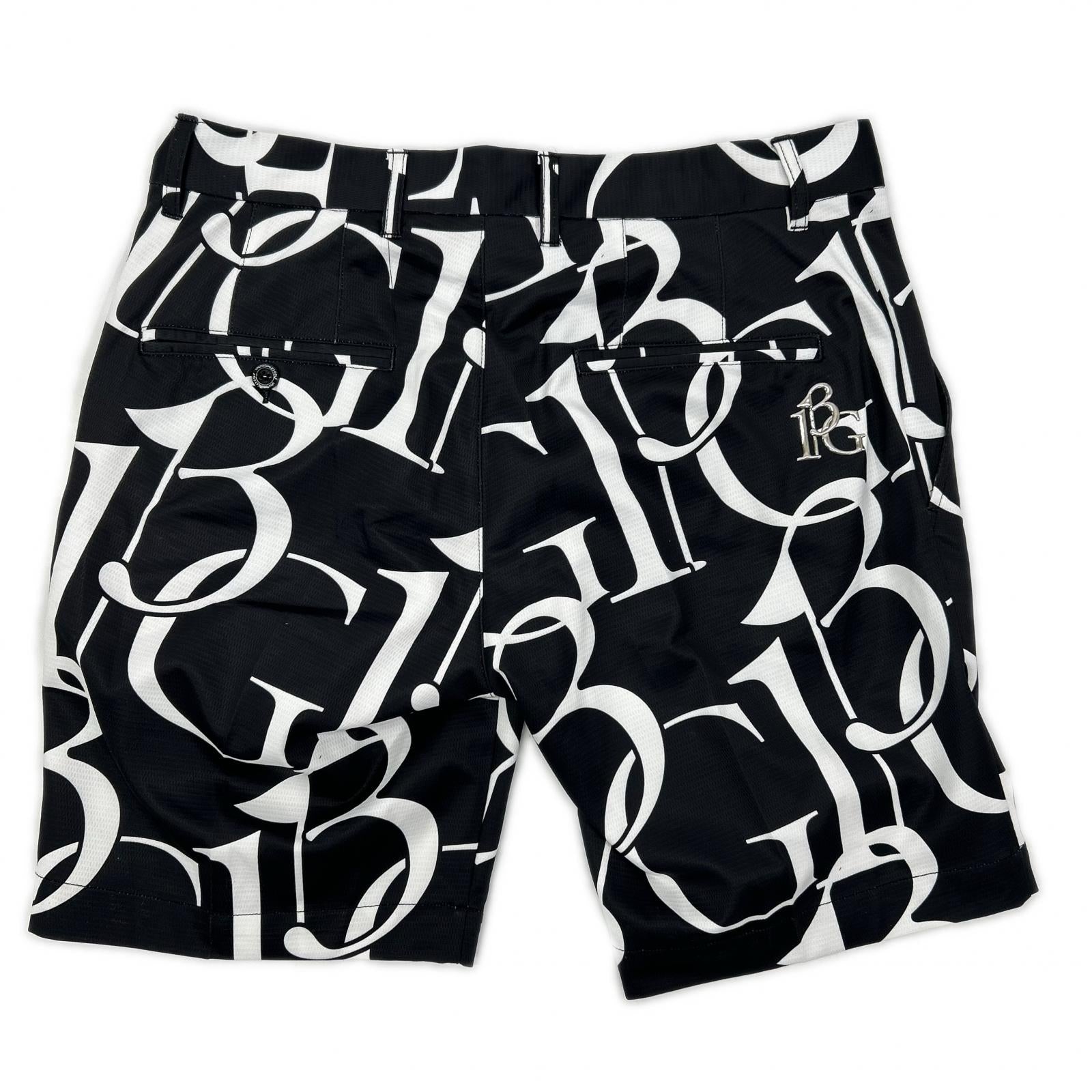 1piu1uguale3 ウノピゥウノウグァーレトレ 【GOLF】GRP181-GPE006 ブラック 113G SHORTS ロゴ総柄ショートパンツ ボトムス